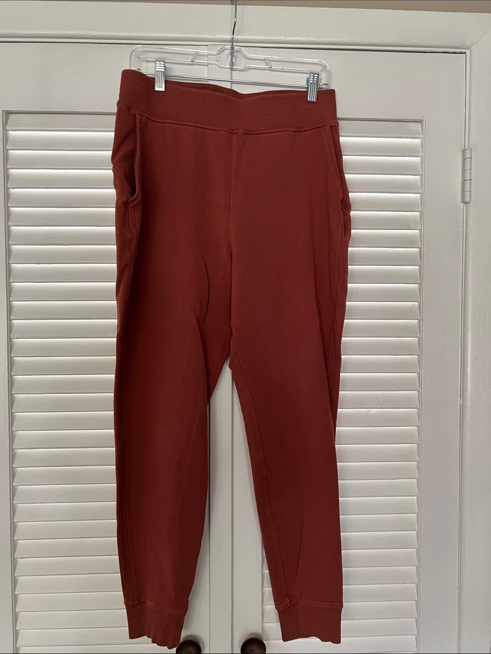 Womens Lululemon joggers size 10